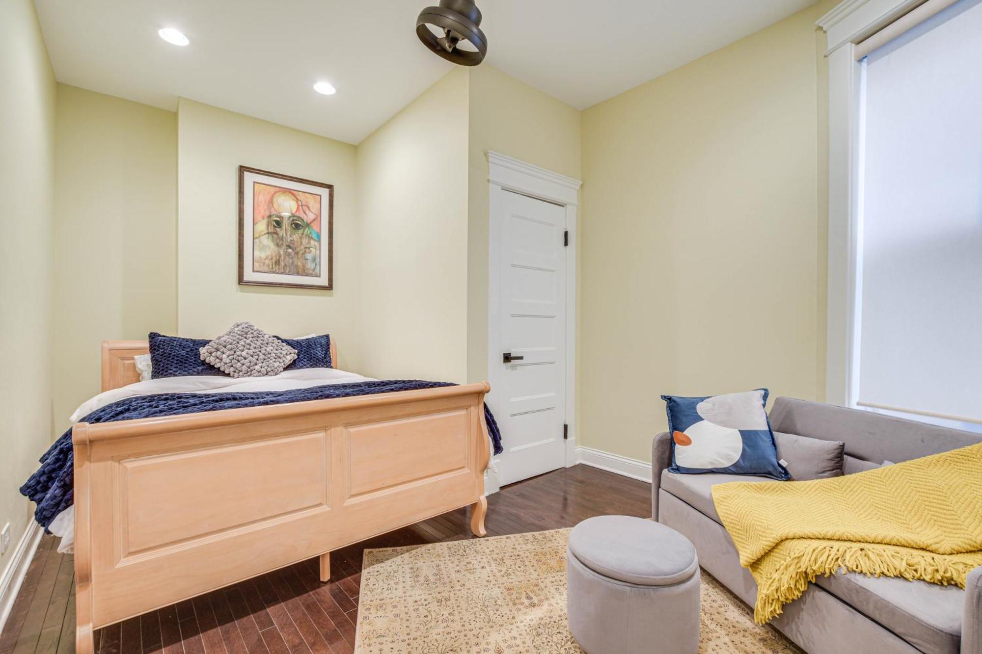 Spacious Condo With Deck About 3 Mi To Downtown Chicago! Екстериор снимка